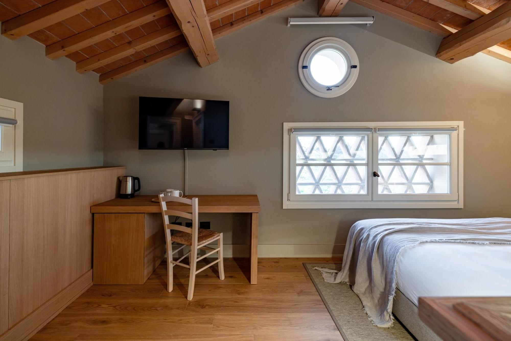 Colle Alberti Country House 체레토구이디 외부 사진